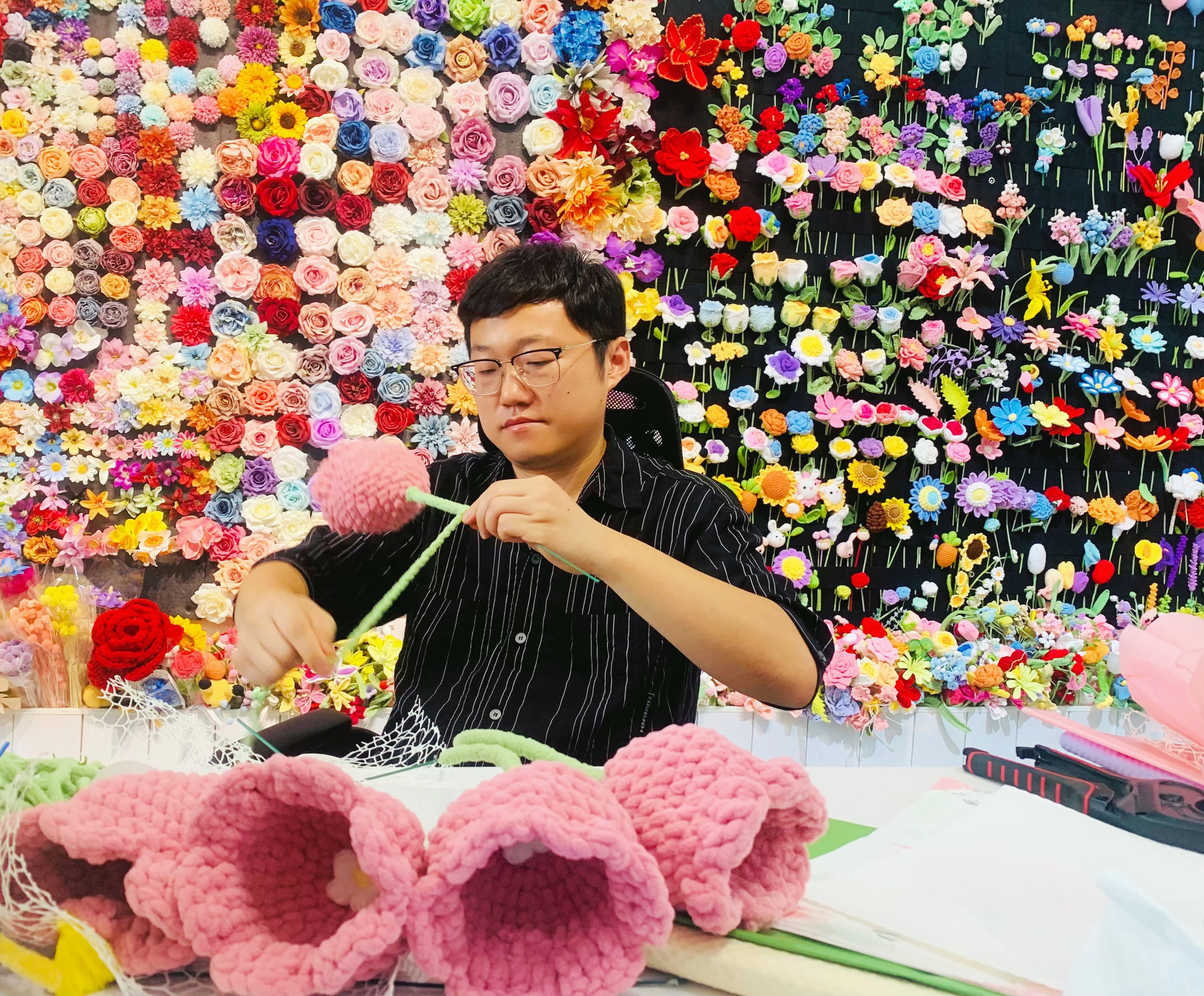 青岛乡里乡亲|王开、王文静夫妇：芊芊巧手钩织花艺蓝图，脉脉匠心书写乡村锦绣