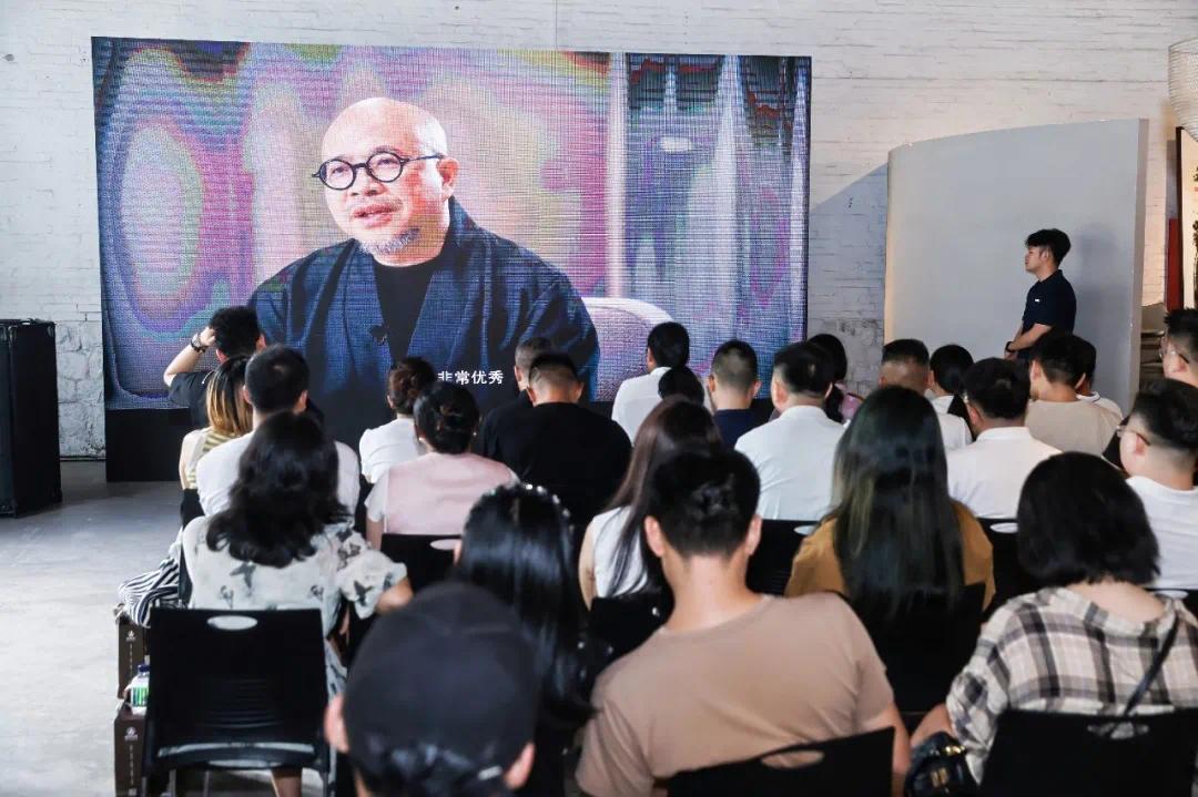 点击查看原始图片