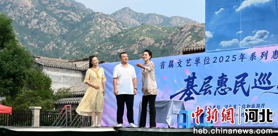 图为活动现场。 贾一凡 摄