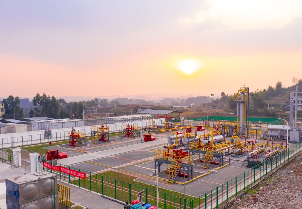 ▲中国石化西南石油局永川页岩气田永川南中心站。