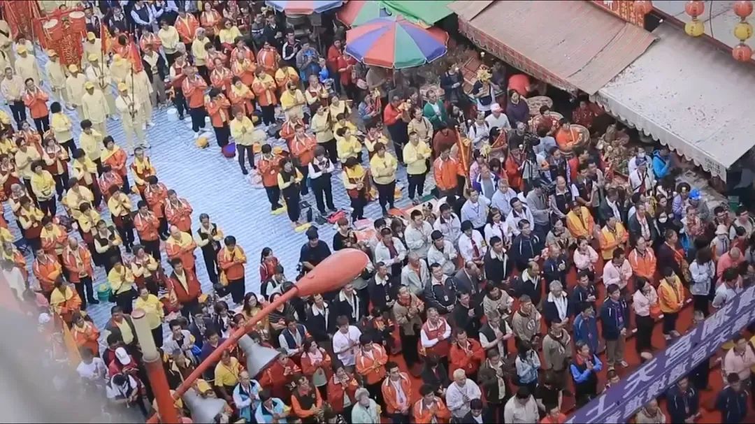 据说闽南脱口秀演员的段子，妈祖要先审一遍