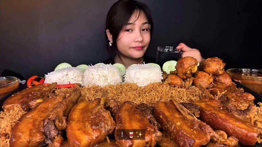 泰国富婆小姐姐吃五花肉，鸡腿咖喱饭，馋了