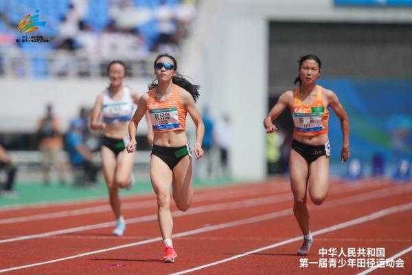 陈妤颉在比赛中。图源组委会