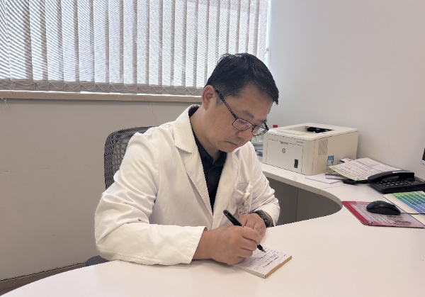 高博上海闸新中西医结合医院/上海力泉医院主任医师朱骏教授开出思福诺全国首日处方