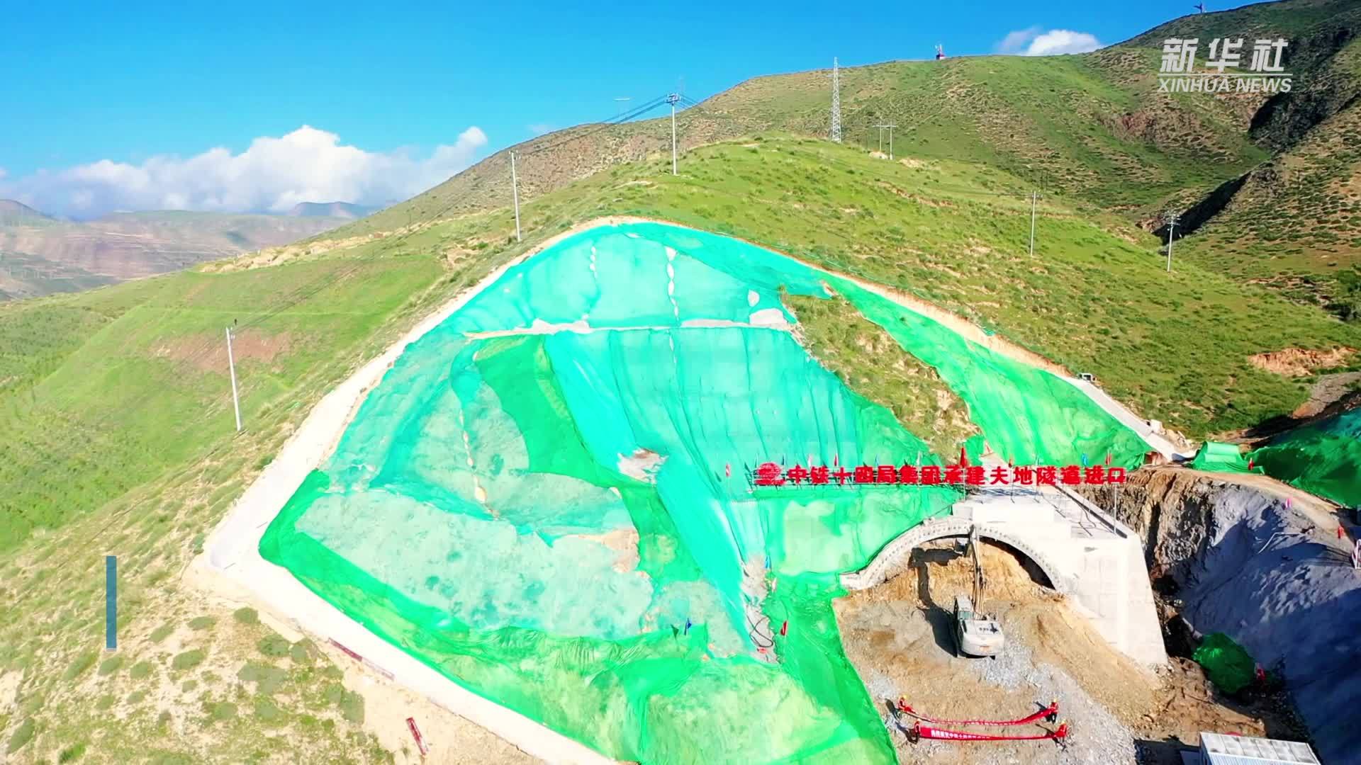 西成铁路重点工程夫地隧道全面进入正洞施工