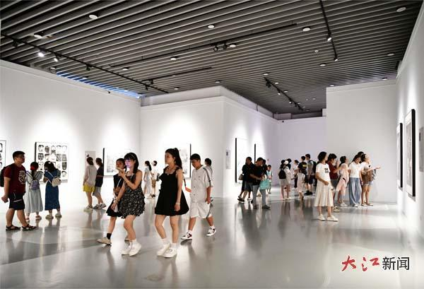 中国青年版画家提名展在南昌开展