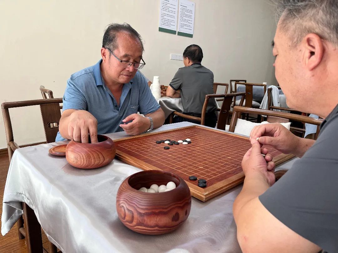 瞧!邳州老人的“被宠爱”日常