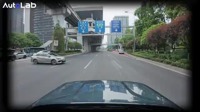 全网首测！吉利银河M9千里浩瀚H5辅助驾驶挑战重庆