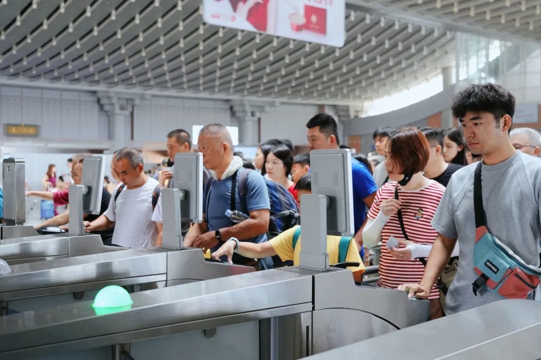 台风“杨柳”来袭!南铁动态调整运输方案
