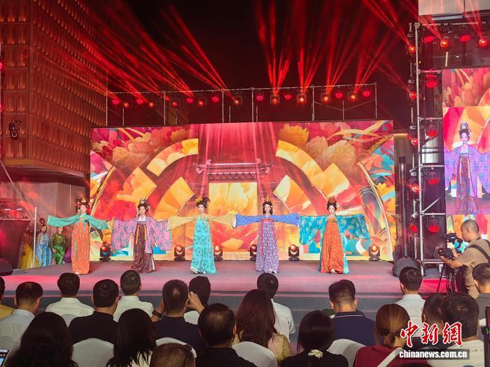 图为展演现场。刘鹏 摄