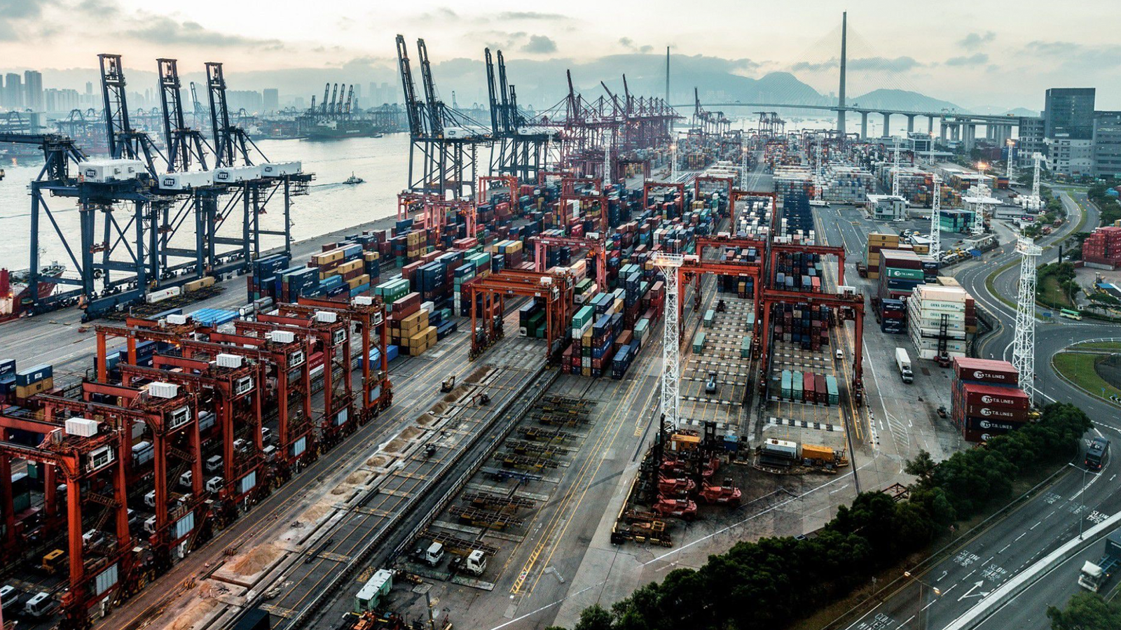 财经热点｜美国50%关税下 印度经济真的顶得住吗？