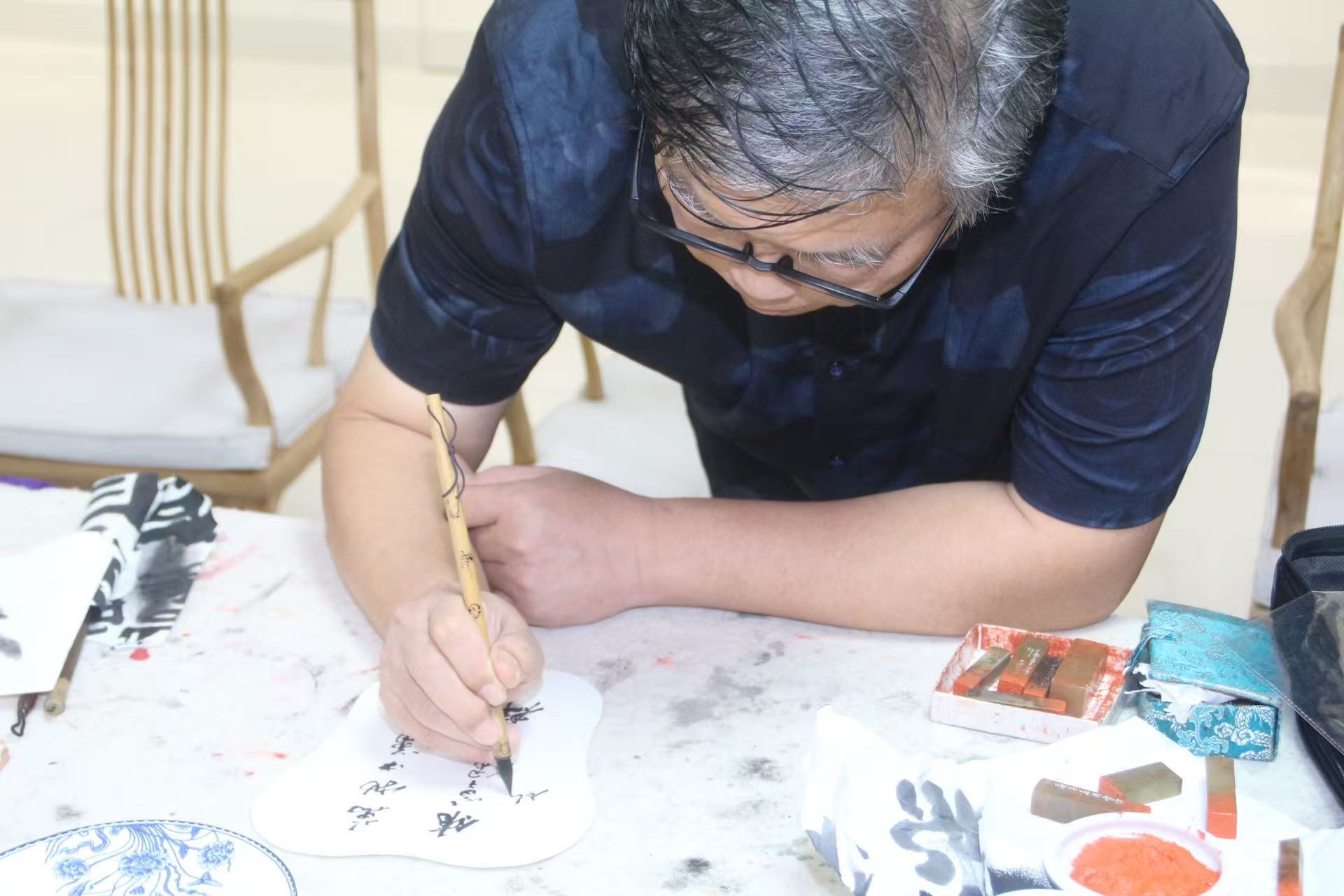 点击查看原始图片