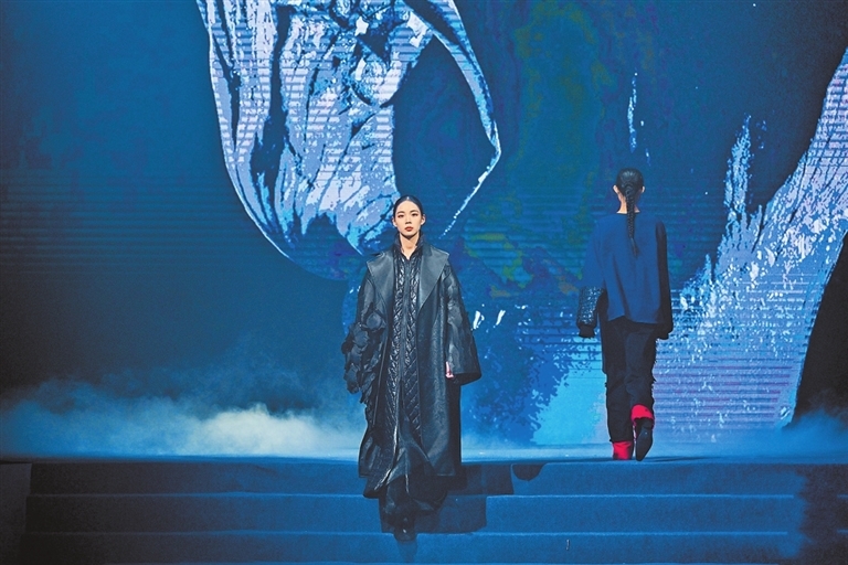 台前县传统羽绒产业以品牌打造向高端化迈进。王传帅 摄