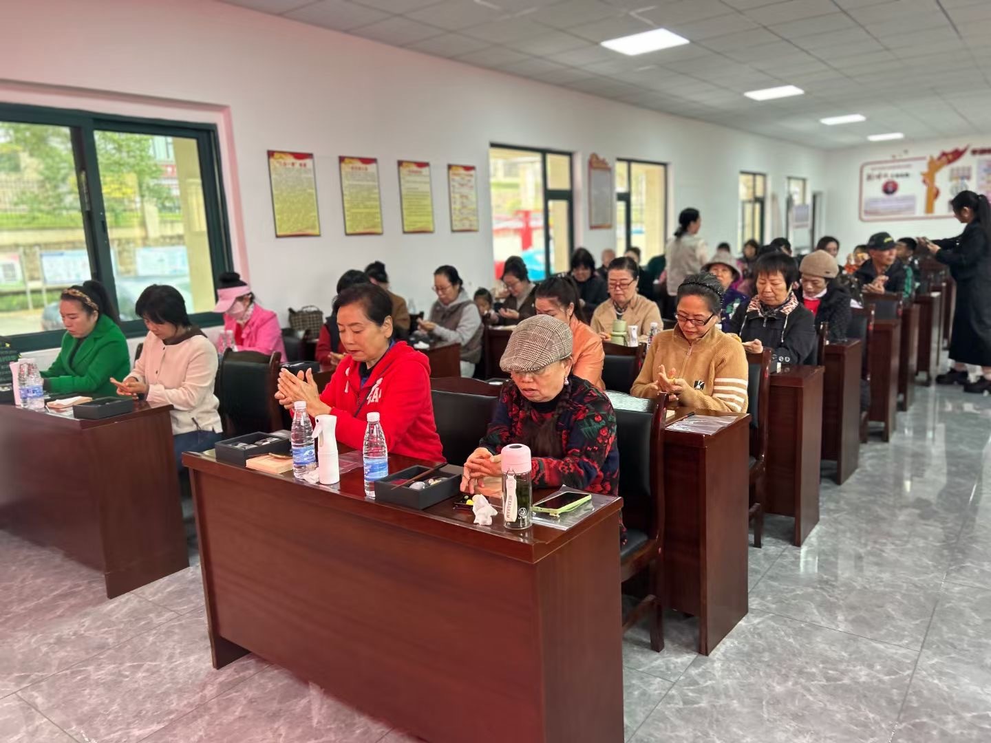 青岛乡里乡亲|曲亭伊:酥香传世,伊家手作的点心传承