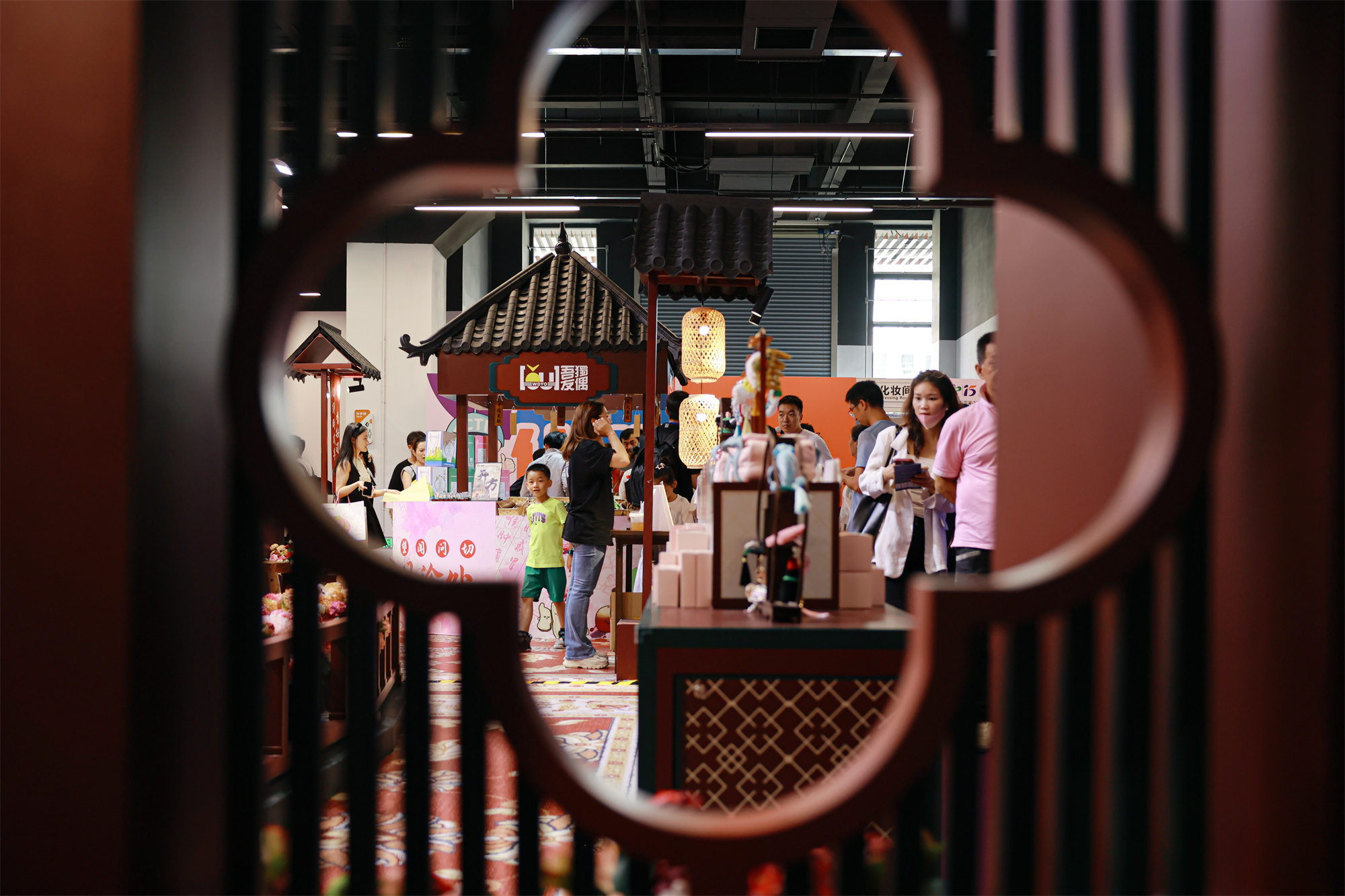 第十五届中国漫博会圆满闭幕：意向合作金额15.6亿元，吸引近10万观众参展