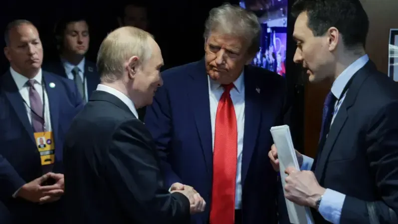 特朗普立场变了:普京不想停火而是想达成全面协议,我认为这样更好