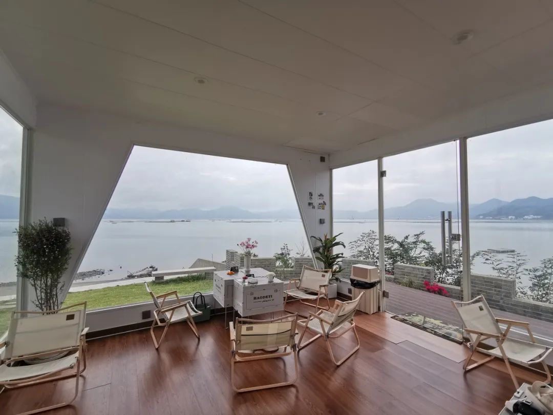 “集野咖啡”一角。