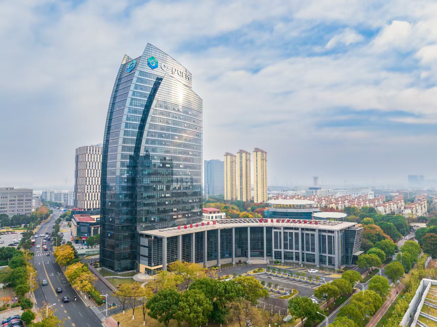 无锡惠山区半年报出炉:继续向“新”生长