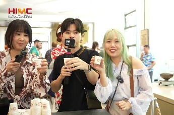 “海南旅游国际推荐官”项目首场活动获超500万浏览量，网友直呼“想立刻飞海南”