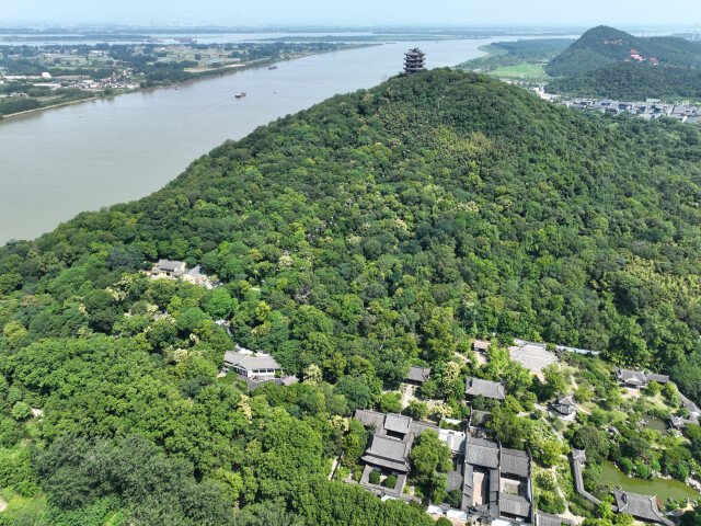 马鞍山市采石矶景区。