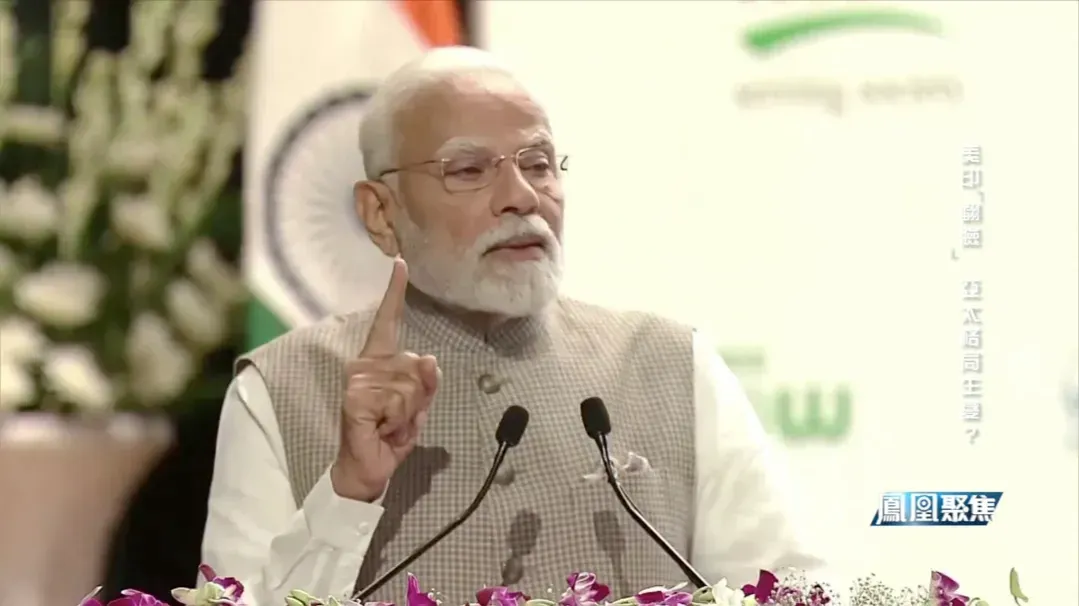 美印翻脸，莫迪转向中俄，专家：印度手里握的是中国的手，眼睛盯着华盛顿