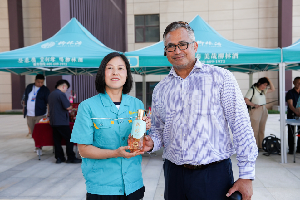 酒海香 飘世界——第三届（2025）驻华外交官走进柳林酒业主题活动顺利举办_fororder_图片78