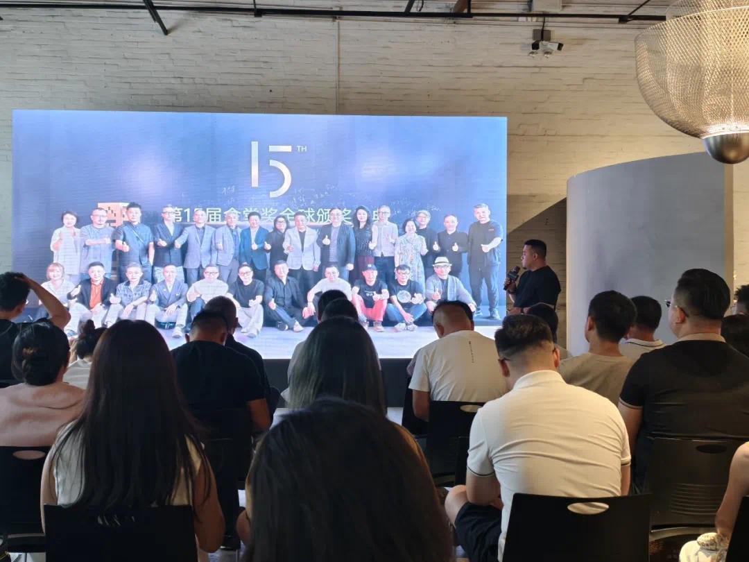 点击查看原始图片