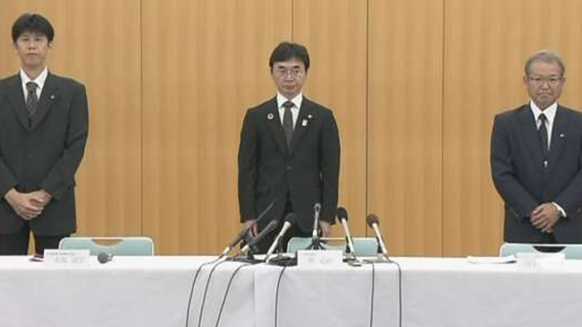 日媒：大阪地铁夜间因电路故障停运，大批游客被迫在世博会会场露宿