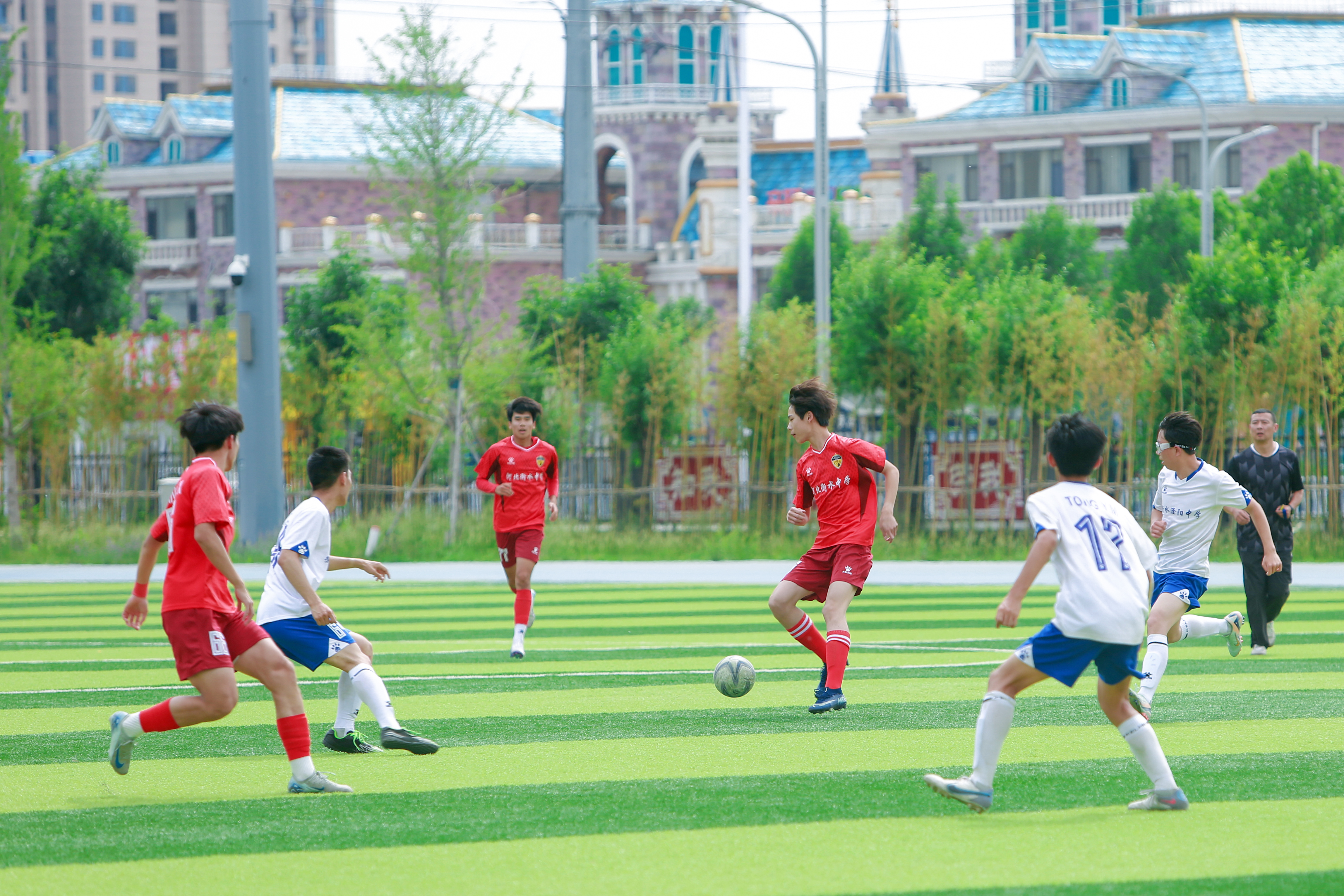 河北衡水中学“无体育不衡中”教育理念探访