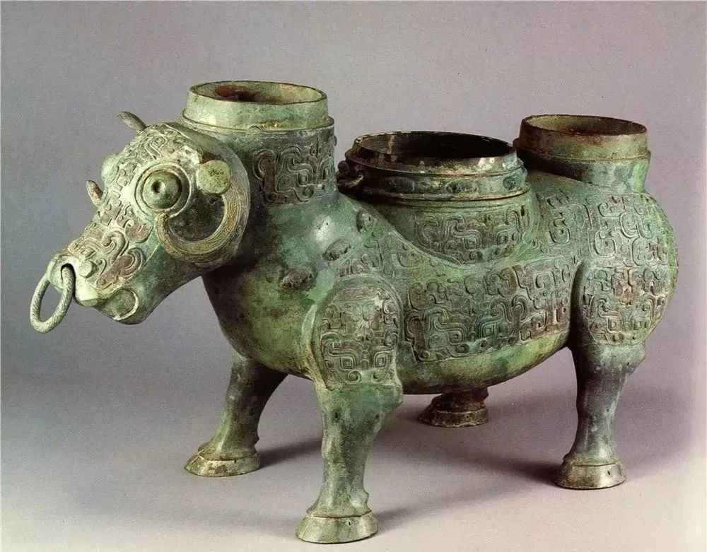 牛形牺尊