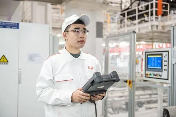 赵达在工作现场。受访者供图