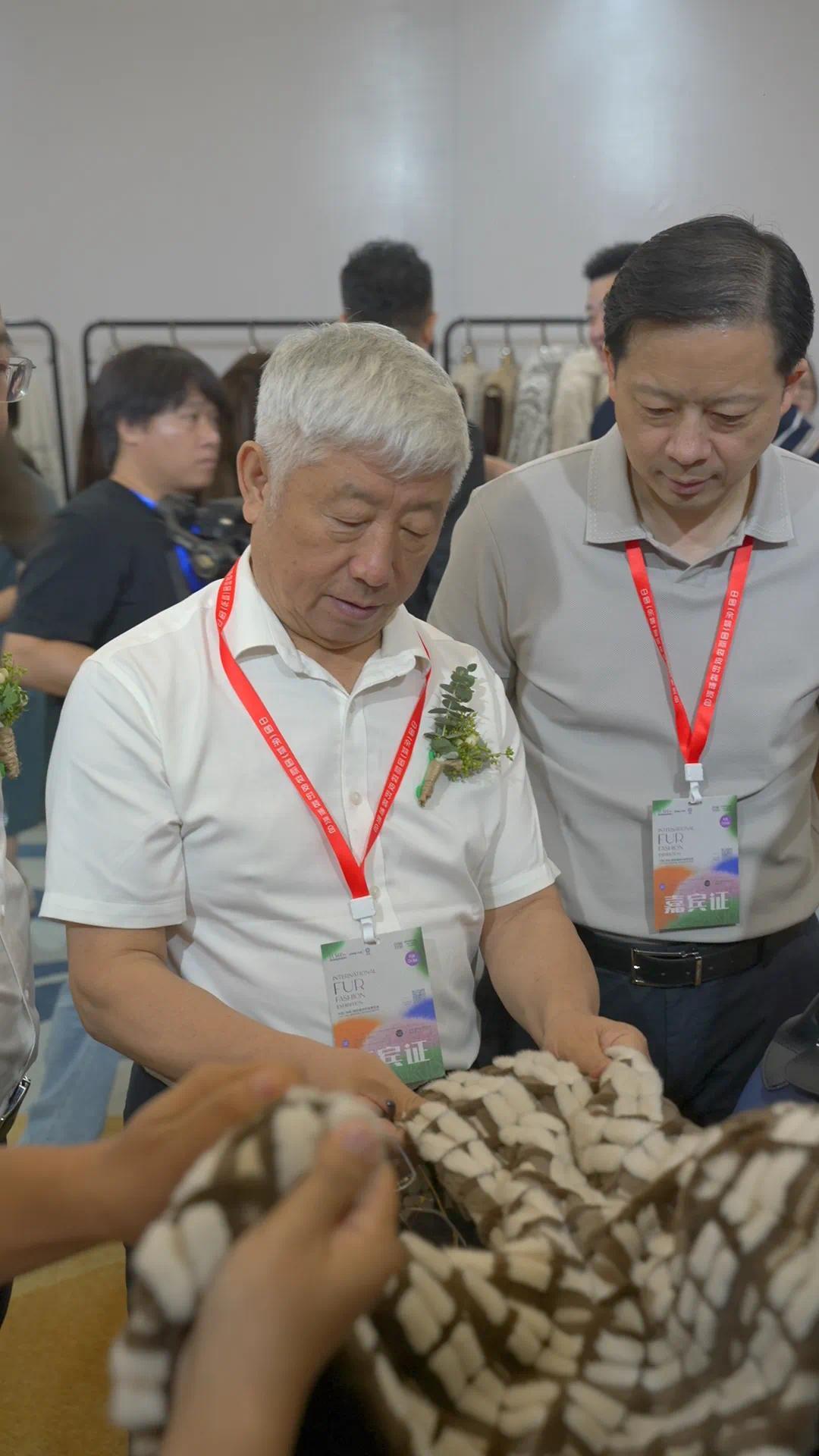 裘赞时代，共启新篇！2025中国（余姚）国际裘皮时装博览会盛大开幕！