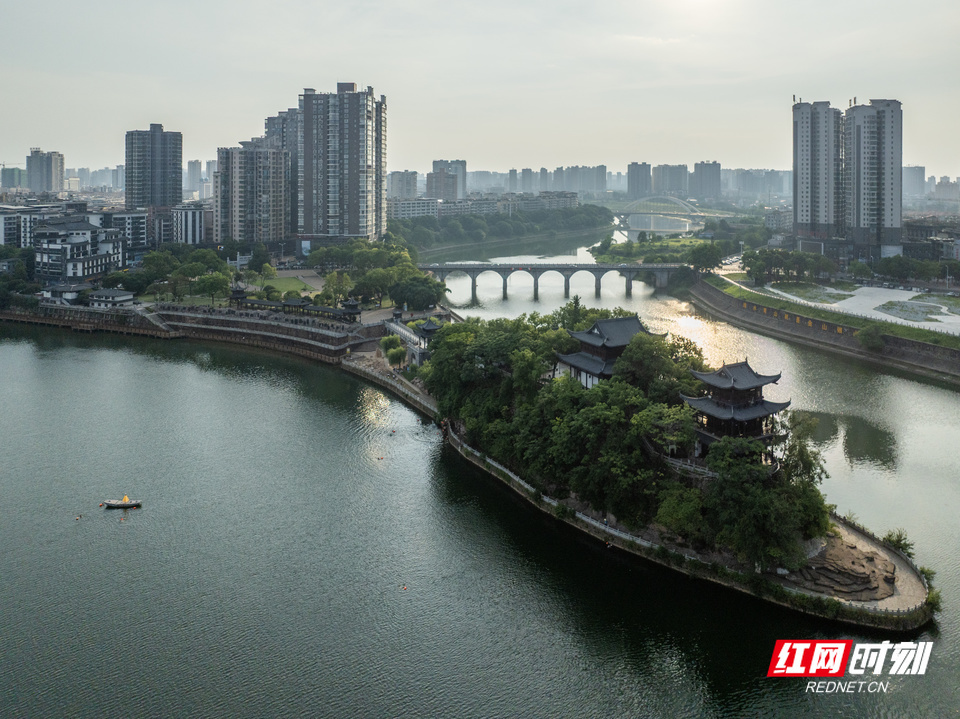 山与水，古与今，在衡阳这片土地上完美交融。