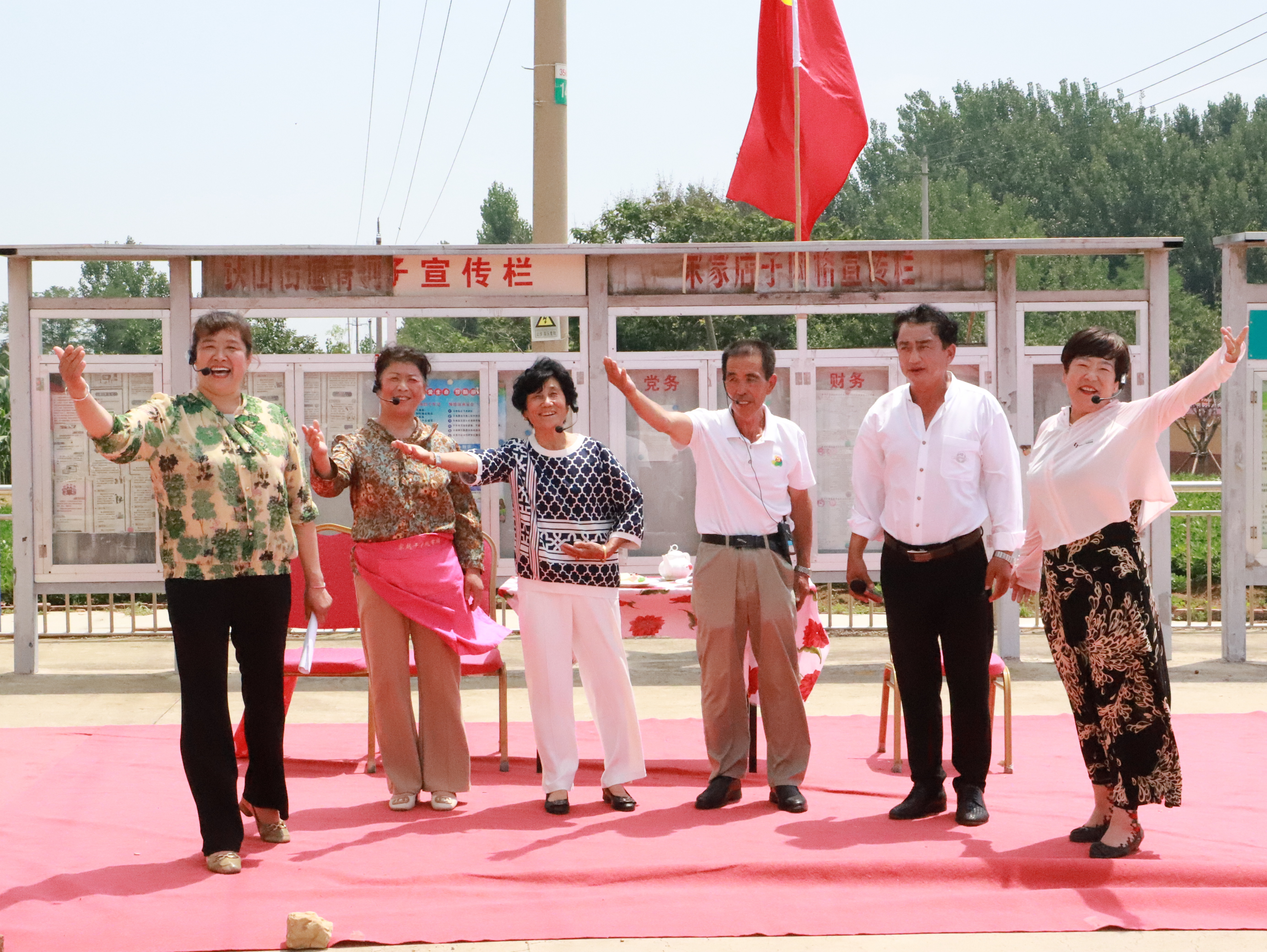 青岛乡里乡亲|铁山鹤祥队:鹤祥舞“春风” 绘就乡风文明新画卷