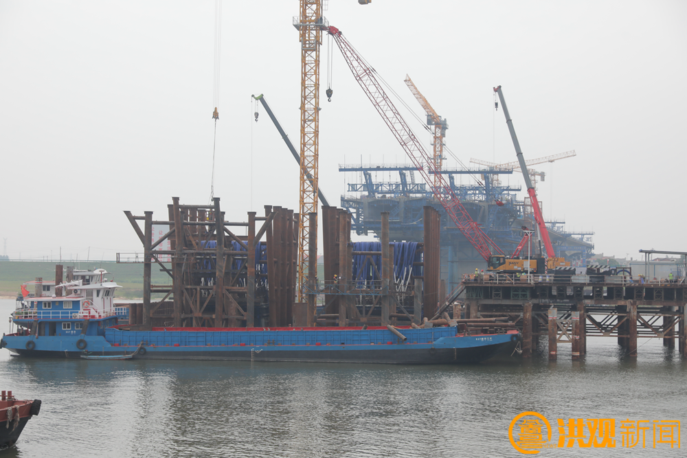 昌南大桥建设加快推进