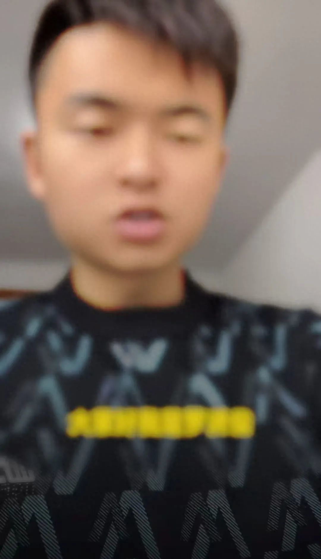 罗先生在网上发声。图/视频截图