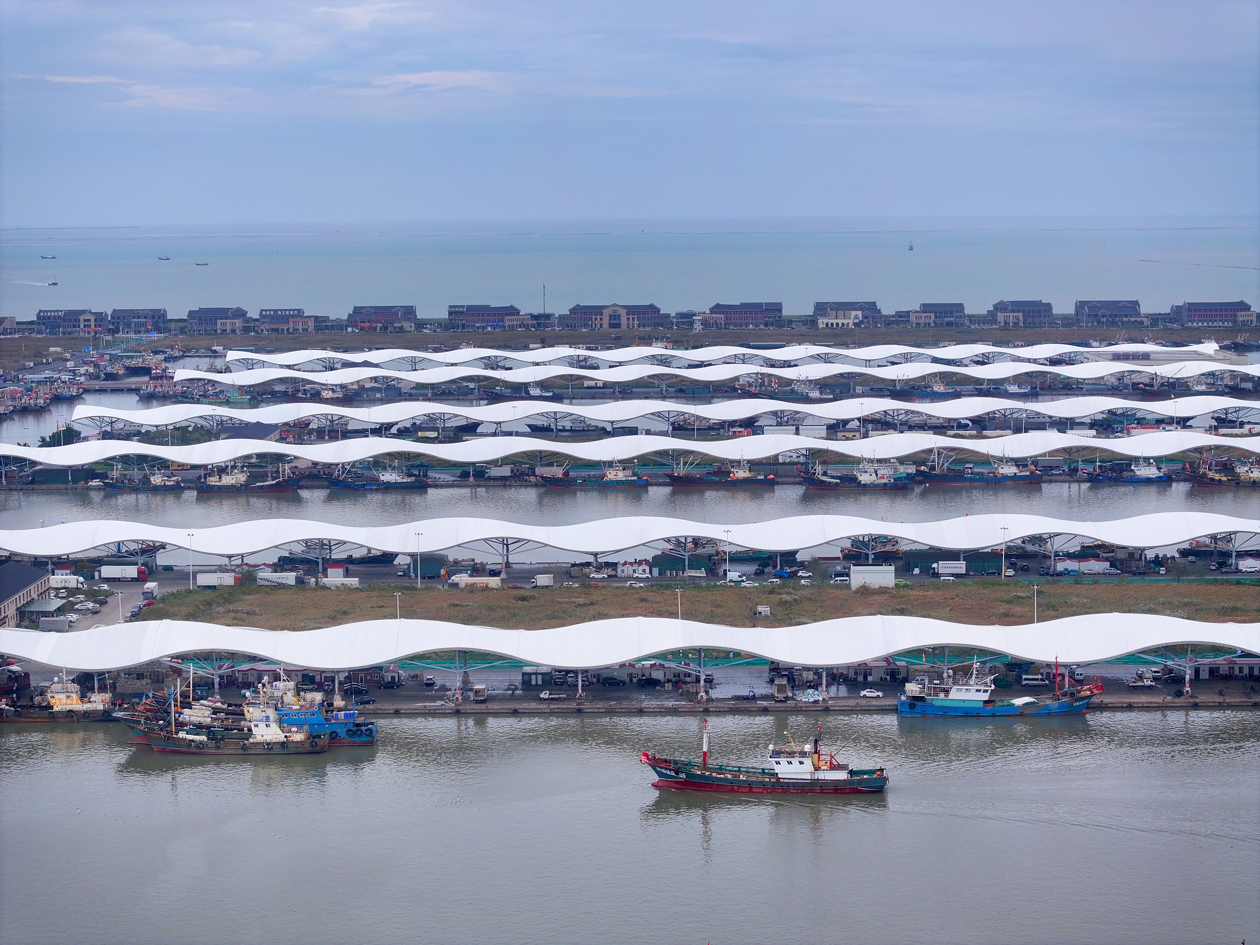 启东吕四港镇：这个渔港要打造千亿级产业！