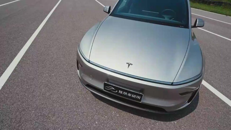 实测特斯拉ModelY L空间和焕新Y/乐道L90/理想i8比怎么样？| 凤凰车研所