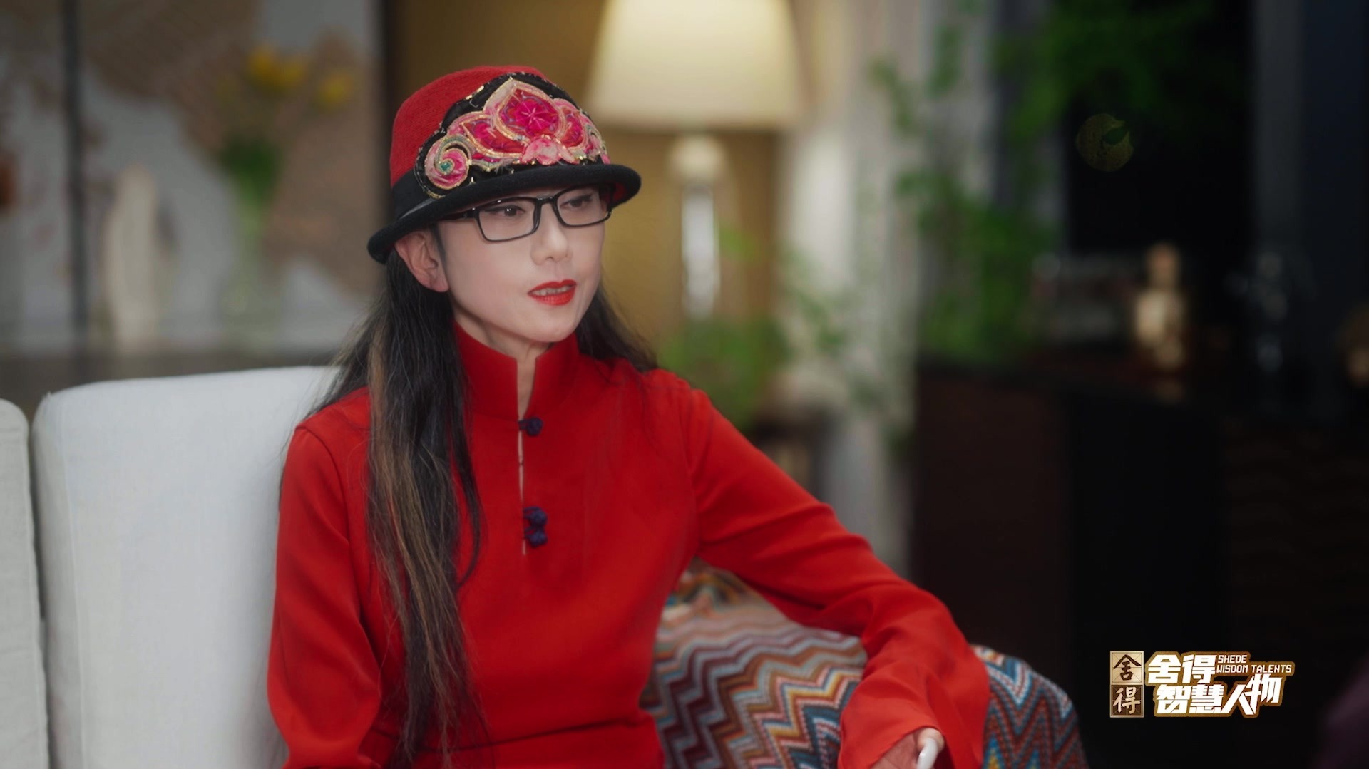 杨丽萍:让年轻人飞是自然规律