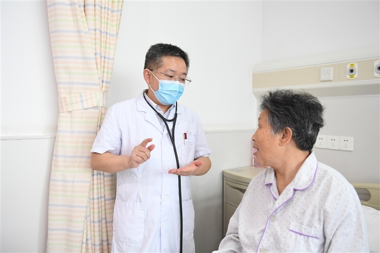 ①阜外华中心血管病医院冠心病科主任医师 杨宏辉