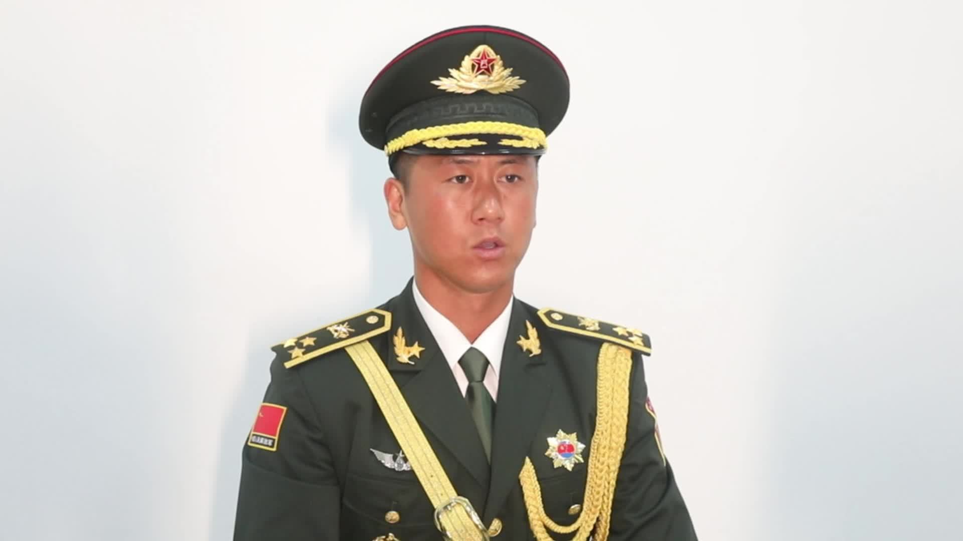 抗战胜利80周年阅兵活动党旗手王子赫