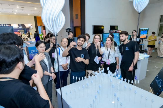 《生铃之园》作品模型。