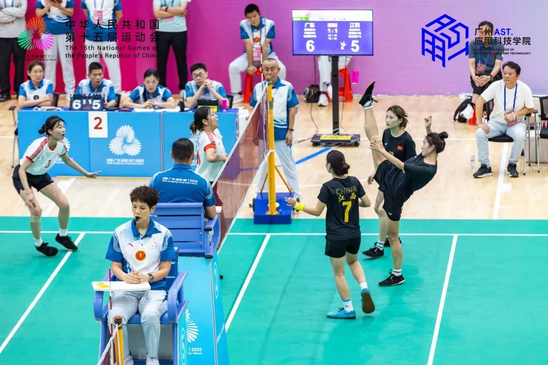 江西队勇夺第十五届全运会群众比赛毽球项目双铜牌(图2)