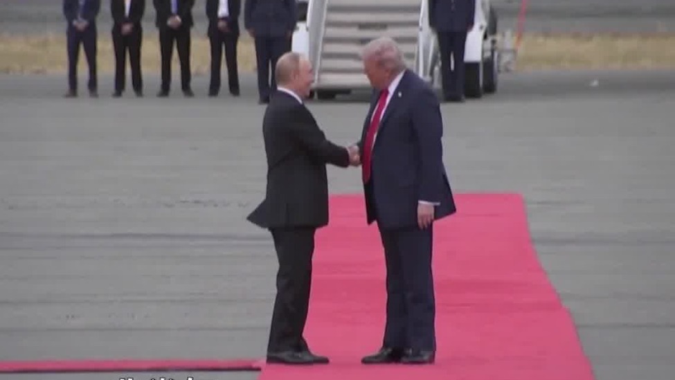 特朗普中断会议和普京打电话，欧洲显然失败了