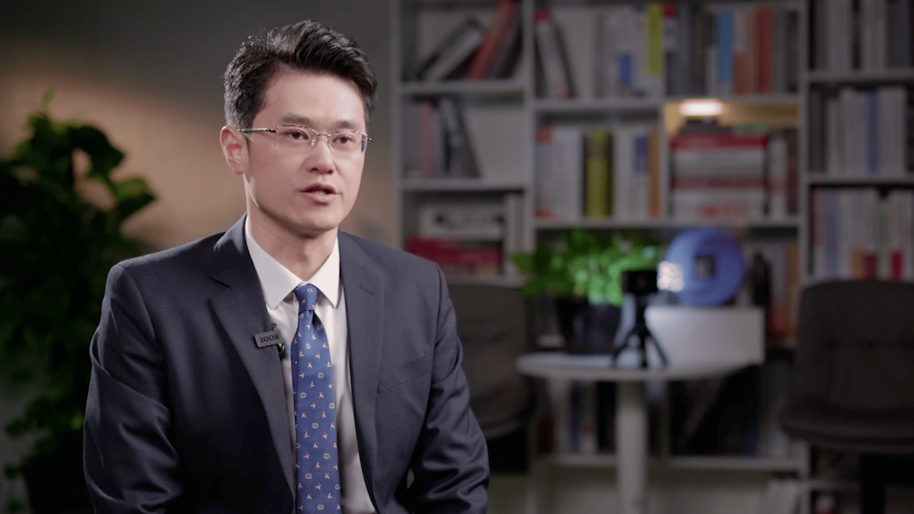 A股100万亿里程碑！沪指10年新高引爆“系统慢牛”猜想