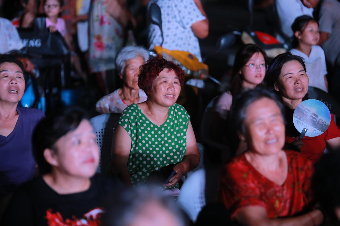 家风润万家 邻里暖人心——即墨区举办文明家庭事迹巡讲巡演暨邻居节启动仪式