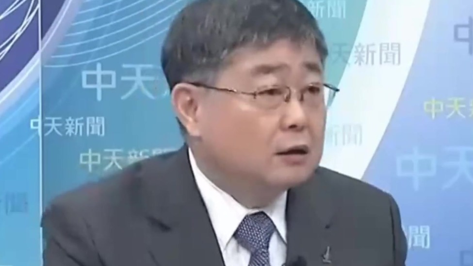 台军试射“爱国者”导弹4秒后自爆，台名嘴：为了做大内宣拖来拖去