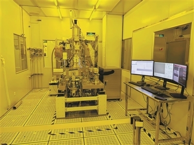中国刻刀来了!首台国产商业电子束光刻机“羲之”出炉:和EUV光刻机有何区别