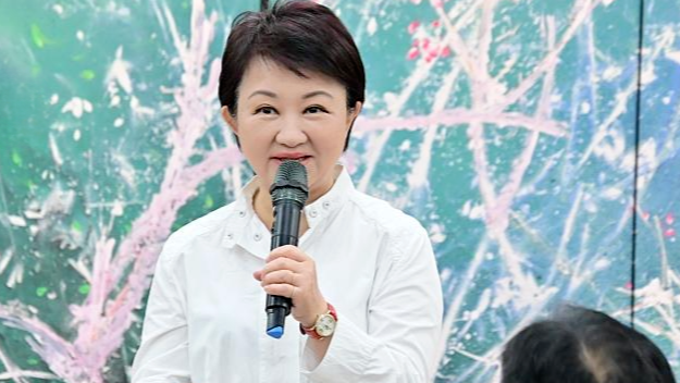 批大罢免滥用15亿！卢秀燕闽南语喊话：一定要让民进党踢到铁板