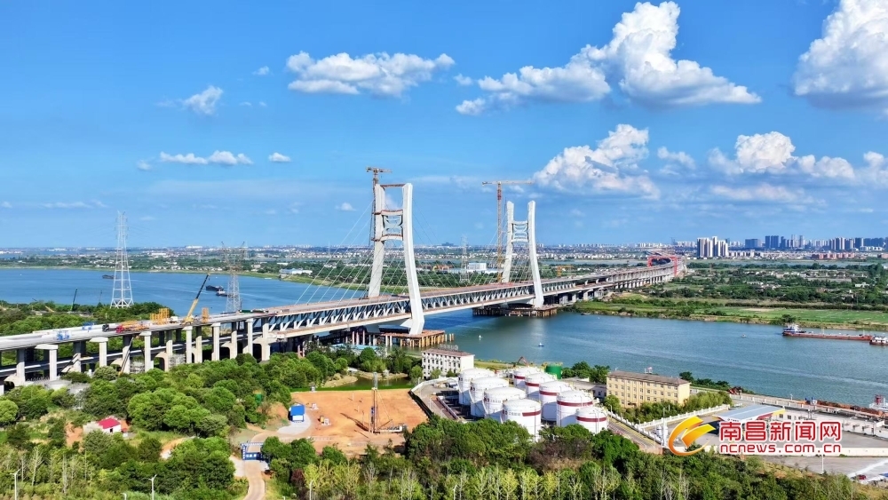 克暑攻坚！南昌隆兴大桥跨赣江西支主桥冲刺年底通车目标（图）